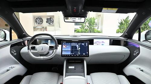 阿维塔最新爆料,颠覆未来出行，智能驾驶新篇章即将开启